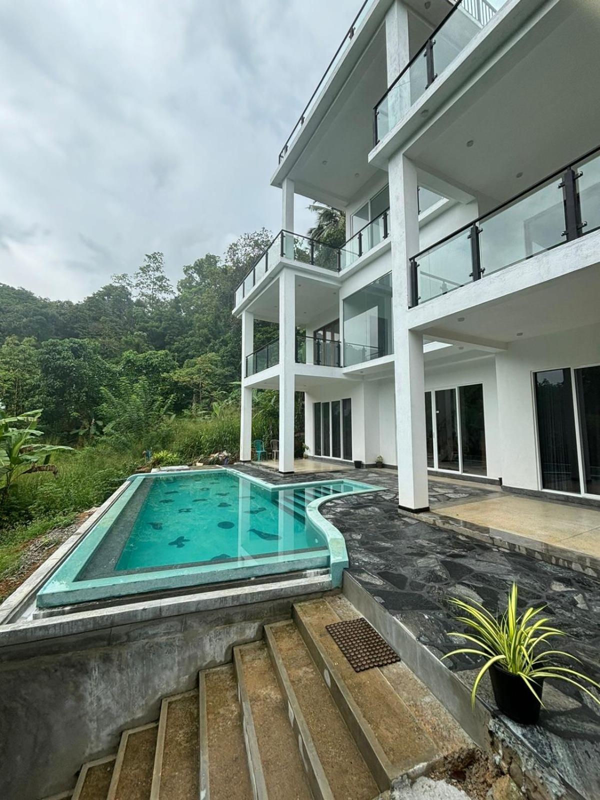 Love Island Galle Luaran gambar